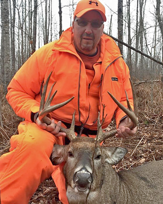 image of Mark Marinaro with big deer buck