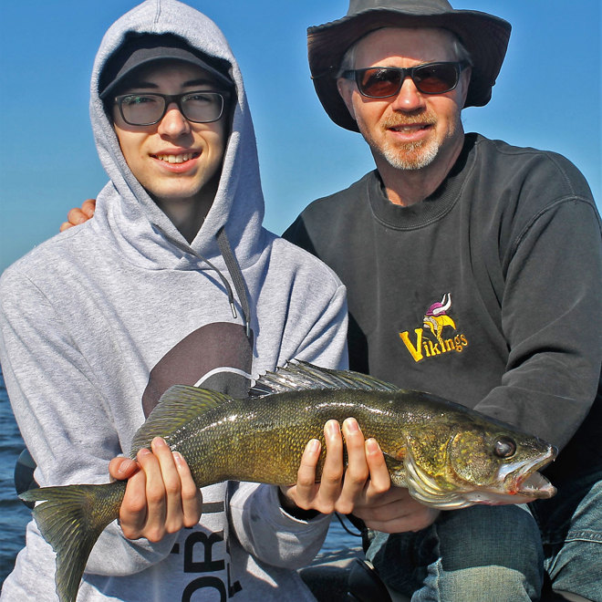Hybrid Hunter/Clearwater Minnow : : Sports & Outdoors